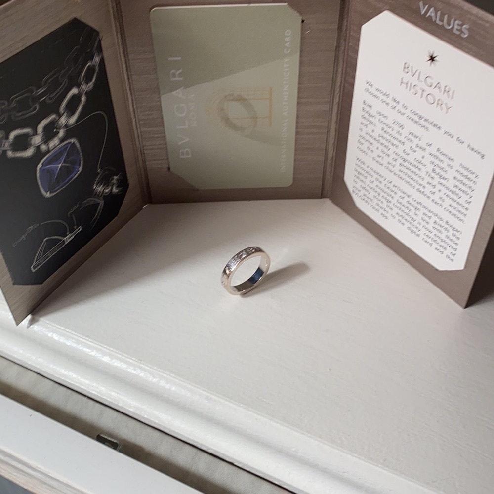 Bulgari Ring - Picture 6 of 16